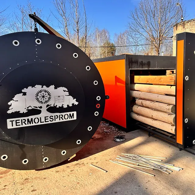 Equipment for drying and thermal processing of wood