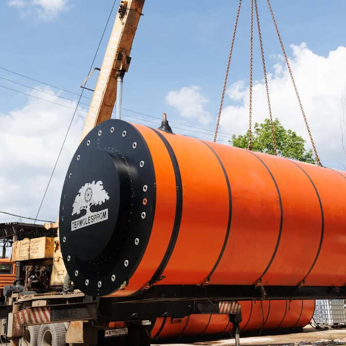 Equipment for wood heat treatment